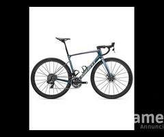 Bici da strada Giant Defy Advanced SL 0 2024 (M3BIKESHOP)